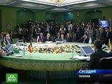 Президент России Владимир Путин, выступая во вторник в Тегеране на встрече с президентами прикаспийских государств, предложил своим коллегам создать своего рода оборонительный союз