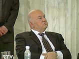 Мэр Москвы Лужков требует "огнем и мечом" искоренить нелегальную миграцию Мэр Москвы Лужков требует "огнем и мечом" искоренить нелегальную миграцию