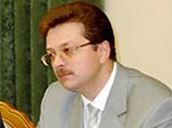 Стратан подчеркнул, что "Кишинев остается на позиции, согласно которой Россия должна безоговорочно вывести свои войска с территории Молдавии и выполнить взятые на себя обязательства на саммите ОБСЕ в Стамбуле в 1999 году"