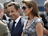 На протяжении последних дней французская пресса пишет о неминуемости развода четы Саркози, называя его делом почти решенным, а президентский аппарат все это время никак не комментирует эти сообщения