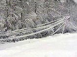 В пятницу Приморье оказалось под воздействием мощного снежного циклона, в ряде районов края выпало более двух месячных норм осадков. Непогода стала причиной нескольких крупных энергоаварий в крае