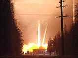 С космодрома Плесецк успешно стартовала ракета-носитель "Молния-М" со спутником военного назначения 