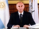 Против бывшего президента Аргентины Фернандо де ла Руа, руководившего страной с 1999 по 2001 годы, возбуждено уголовное дело 
