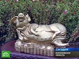 В Воронежской области мясокомбинат установил первый в России памятник свинье В Воронежской области мясокомбинат установил первый в России памятник свинье
