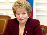 Матвиенко разрешит в Петербурге 3-4 октября все акции, если они законны Матвиенко разрешит в Петербурге 3-4 октября все акции, если они законны