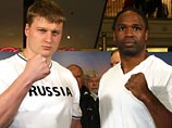 Поветкин оказался тяжелее Берда - 102,8 кг против 96,1 Поветкин оказался тяжелее Берда - 102,8 кг против 96,1