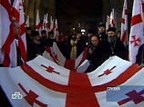 Он также сказал, что оппозиция и власти в Грузии должны "на первый план поставить интересы страны". Он также сказал, что оппозиция и власти в Грузии должны "на первый план поставить интересы страны".