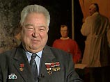 "Я думаю, что Некто дал нам толчок в развитии, помог искусственно обойти шимпанзе в интеллекте. И по отношению к нам он, конечно, был Богом, действительно создал нас по своему образу и подобию", - заявил Гречко КП. "Я думаю, что Некто дал нам толчок в развитии, помог искусственно обойти шимпанзе в интеллекте. И по отношению к нам он, конечно, был Богом, действительно создал нас по своему образу и подобию", - заявил Гречко КП.