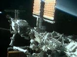 Четвертый выход в открытый космос астронавтов Discovery перенесен. Обнаружены новые повреждения на МКС Четвертый выход в открытый космос астронавтов Discovery перенесен. Обнаружены новые повреждения на МКС