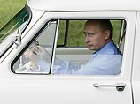 Оказывается, президент получил по наследству только записанный на него автоприцеп "Скиф", а две легковые машины ГАЗ-21 марки "Волга" 1960 и 1965 годов выпуска не унаследовал от отца, а приобрел самостоятельно.