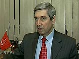 Коммунисты считают "единороссов" своим главным реальным оппонентом, говорится в заявлении пресс-службы партии от имени руководителя предвыборного штаба КПРФ, первого зампреда ЦК Ивана Мельникова. Коммунисты считают "единороссов" своим главным реальным оппонентом, говорится в заявлении пресс-службы партии от имени руководителя предвыборного штаба КПРФ, первого зампреда ЦК Ивана Мельникова.
