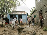 На Багамских островах, в Доминиканской республике и на Кубу многие населенные пункты оказались отрезаны от внешнего мира из-за затопления. Наибольшее число погибших - 113 человек - зафиксировано на острове Гаити