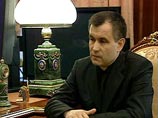 Министр внутренних дел России Рашид Нургалиев запретил машинам сопровождения с мигалками выезжать на встречную полосу