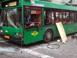 Жители Тольятти перекрыли движение транспорта на месте взрыва автобуса Жители Тольятти перекрыли движение транспорта на месте взрыва автобуса