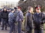 В Петербурге на марш против роста цен вышли около пятисот человек В Петербурге на марш против роста цен вышли около пятисот человек