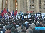 Митинг оппозиции в Тбилиси собрал в воскресенье 10 тысяч человек