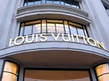 Западная пресса продолжает размышлять над загадочной рекламой французской фирмы Louis Vuitton с участием Михаила Горбачева