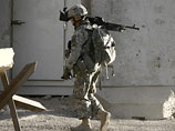 После того, как в понедельник в Ираке в ходе трех нападений погибли шестеро солдат США, 2007 год официально стал рекордным по числу смертей среди американских военных, признало командование. Общее число убитых за год составляет 852 человека