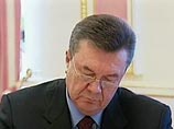 Премьер-министр Украины Виктор Янукович направил министра топлива и энергетики Юрия Бойко в Москву для проведения переговоров по газу