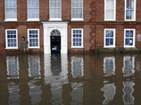 Обширные районы Нидерландов, Англии и Норвегии оказались под угрозой наводнения