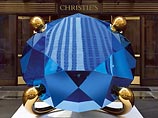 На аукционе Christie`s продают "Голубой бриллиант", прозванный "символом эротики" На аукционе Christie`s продают "Голубой бриллиант", прозванный "символом эротики"