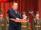 В декабре 2000 года Владимир Шаманов был избран на пост губернатора Ульяновской области. Но политическая карьера Шаманова не сложилась