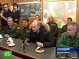 Администрация Кремля учреждает движение "За Путина" для контроля за "Единой Россией" Администрация Кремля учреждает движение "За Путина" для контроля за "Единой Россией"