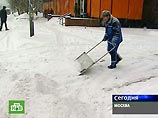 Снегопад в Москве ослабеет днем, а затем похолодает Снегопад в Москве ослабеет днем, а затем похолодает