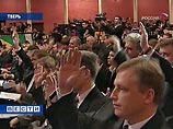 Движение "За Путина" объяснило народу, почему Путин должен остаться Движение "За Путина" объяснило народу, почему Путин должен остаться