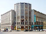 Граждан России с паспортами без прописки зовут голосовать в Центральном телеграфе в Москве Граждан России с паспортами без прописки зовут голосовать в Центральном телеграфе в Москве