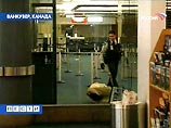 Канадские полицейские в аэропорту Ванкувера выстрелом из электрошокового пистолета Taser убили разнервничавшегося польского гражданина.