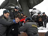 В Москве состоялись две акции против культа личности Путина