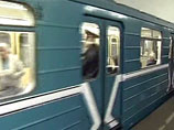На станции метро "Павелецкая" мужчина бросился под поезд, но выжил На станции метро "Павелецкая" мужчина бросился под поезд, но выжил