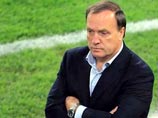 Дик Адвокат продлил контракт с "Зенитом" еще на один год Дик Адвокат продлил контракт с "Зенитом" еще на один год