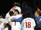 Несмотря на подавляющее преимущество россиян, подопечные Гуса Хиддинка смогли взломать оборону Андорры лишь единожды, и произошло это на 38-й минуте матча Несмотря на подавляющее преимущество россиян, подопечные Гуса Хиддинка смогли взломать оборону Андорры лишь единожды, и произошло это на 38-й минуте матча