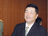 Скандал разгорелся в октябре после того, как бывший заместитель Фукусиро Нукаги на посту министра обороны Такэмаса Мория (на фото) оказался замешан в коррупционном скандале и указал на причастность своего патрона
