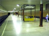 Это уже не первый случай, когда поезд метро с пассажирами проезжает станцию Это уже не первый случай, когда поезд метро с пассажирами проезжает станцию