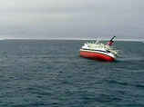 В Антарктике терпит бедствие круизный лайнер, столкнувшийся с айсбергом: эвакуировано 150 человек