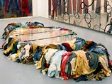 Государственный центр современного искусства С 20 ноября представляет инсталляцию "Третий рай" шестидесятника Микеланджело Пистоллето.