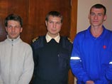 Спасенные моряки с затонувшего на Каспии судна рассказали, как дрейфовали на плоту 10 дней и пили дождевую воду Спасенные моряки с затонувшего на Каспии судна рассказали, как дрейфовали на плоту 10 дней и пили дождевую воду