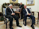 ...и главой Палестинской национальной администрации Махмудом Аббасом