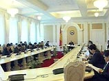 Президент Киргизии отправил в отставку и.о. премьера Атамбаева Президент Киргизии отправил в отставку и.о. премьера Атамбаева