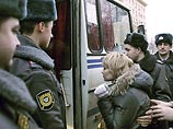 Каспаров выходит на свободу. Его сторонники проведут праздничный митинг Каспаров выходит на свободу. Его сторонники проведут праздничный митинг