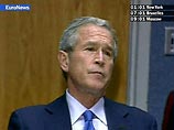 Кроме того, президент продолжает повторять, что "империалисты" из США стремятся убить его - на всякий случай в своей смерти он попросил винить Джорджа Буша-младшего. Вашингтон отрицает подобные обвинения