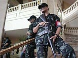 На Филиппинах армия подавила мятеж. В стране веден комендантский час
На Филиппинах армия подавила мятеж. В стране веден комендантский час