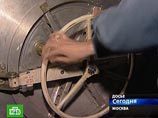 Участники эксперимента по имитации полета на Марс покинули исследовательский комплекс Участники эксперимента по имитации полета на Марс покинули исследовательский комплекс