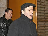Отсидев пять суток, Гарри Каспаров в четверг вышел на свободу и заявил о "беспрецедентном" нарушении законов