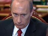 Ораторские приемы Дмитрия Медведева с его негромким голосом и мягкими манерами стали очень походить на жесткую стилистику Владимира Путина Ораторские приемы Дмитрия Медведева с его негромким голосом и мягкими манерами стали очень походить на жесткую стилистику Владимира Путина