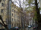 Коренных москвичей, десятилетиями стоящих в очереди на получение муниципального жилья, жильцов ветхих домов и пятиэтажек, идущих под снос, переселят за МКАД Коренных москвичей, десятилетиями стоящих в очереди на получение муниципального жилья, жильцов ветхих домов и пятиэтажек, идущих под снос, переселят за МКАД