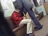 К Новому году возрастет число карманных краж - милиция призывает к бдительности К Новому году возрастет число карманных краж - милиция призывает к бдительности